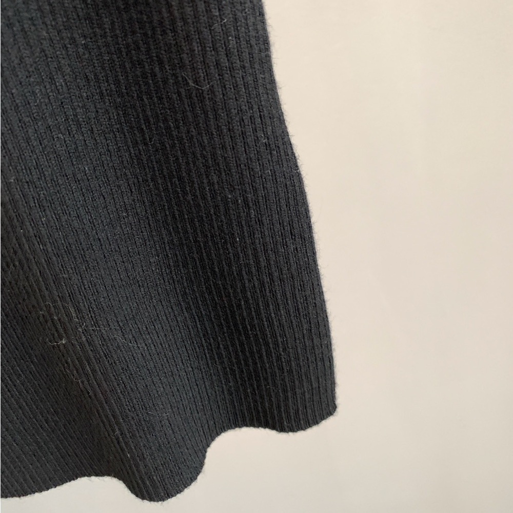 Loewe Black Sleeveless Knit Top with White Emblem - Picture 8 of 8